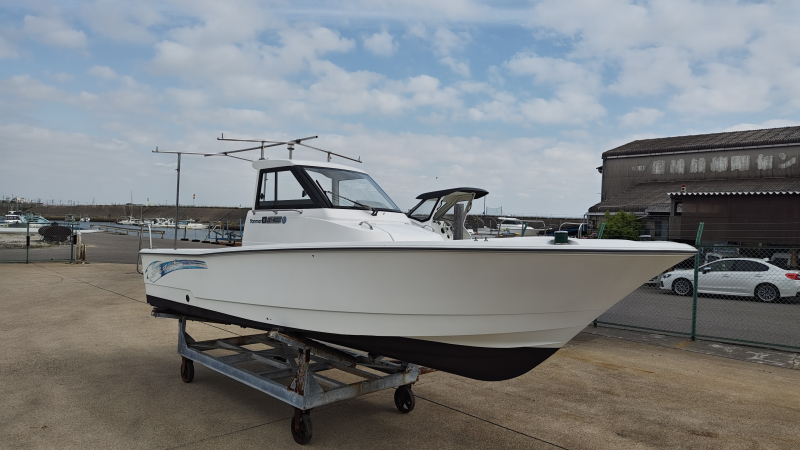 UR5082 中古 SPASHAN marine 2015 UR5082 中古 SPASHAN marine 2015
